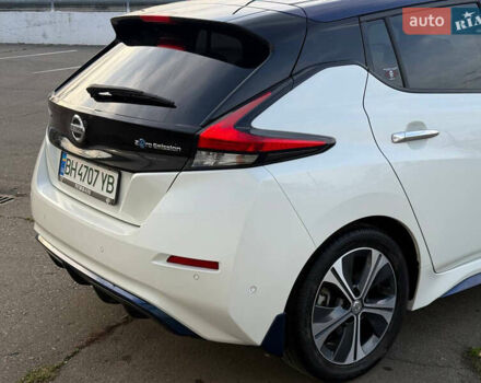 Білий Ніссан Ліф, об'ємом двигуна 0 л та пробігом 67 тис. км за 11500 $, фото 9 на Automoto.ua