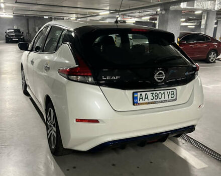 Белый Ниссан Лиф, объемом двигателя 0 л и пробегом 91 тыс. км за 13000 $, фото 2 на Automoto.ua