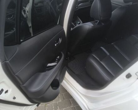 Белый Ниссан Лиф, объемом двигателя 0 л и пробегом 101 тыс. км за 12800 $, фото 11 на Automoto.ua