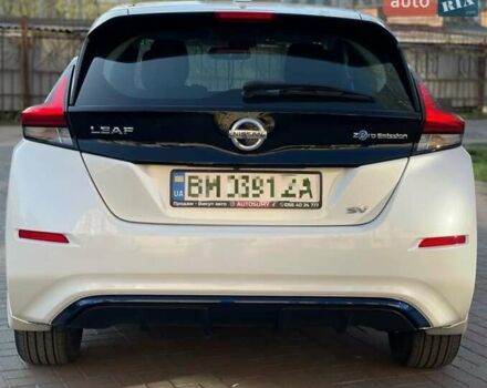 Белый Ниссан Лиф, объемом двигателя 0 л и пробегом 77 тыс. км за 14600 $, фото 3 на Automoto.ua