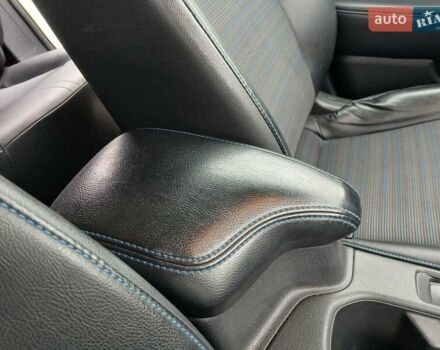 Белый Ниссан Лиф, объемом двигателя 0 л и пробегом 135 тыс. км за 12799 $, фото 30 на Automoto.ua