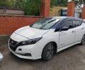 Білий Ніссан Ліф, об'ємом двигуна 0 л та пробігом 60 тис. км за 5000 $, фото 1 на Automoto.ua
