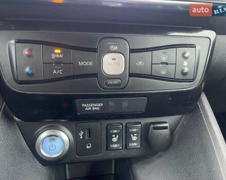 Белый Ниссан Лиф, объемом двигателя 0 л и пробегом 108 тыс. км за 12700 $, фото 41 на Automoto.ua