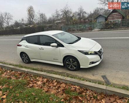 Белый Ниссан Лиф, объемом двигателя 0 л и пробегом 128 тыс. км за 10300 $, фото 12 на Automoto.ua