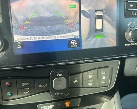 Белый Ниссан Лиф, объемом двигателя 0 л и пробегом 94 тыс. км за 13000 $, фото 8 на Automoto.ua