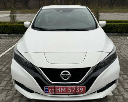 Белый Ниссан Лиф, объемом двигателя 0 л и пробегом 116 тыс. км за 11800 $, фото 18 на Automoto.ua