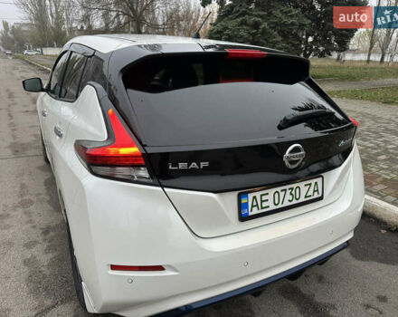 Белый Ниссан Лиф, объемом двигателя 0 л и пробегом 37 тыс. км за 12700 $, фото 13 на Automoto.ua