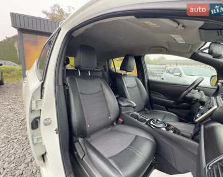 Белый Ниссан Лиф, объемом двигателя 0 л и пробегом 157 тыс. км за 11700 $, фото 32 на Automoto.ua