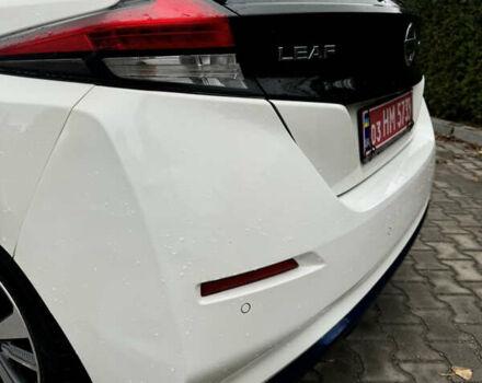 Белый Ниссан Лиф, объемом двигателя 0 л и пробегом 116 тыс. км за 11800 $, фото 39 на Automoto.ua