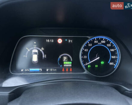 Білий Ніссан Ліф, об'ємом двигуна 0 л та пробігом 181 тис. км за 9800 $, фото 8 на Automoto.ua