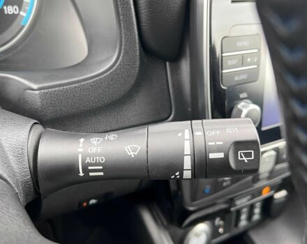 Белый Ниссан Лиф, объемом двигателя 0 л и пробегом 115 тыс. км за 12700 $, фото 11 на Automoto.ua