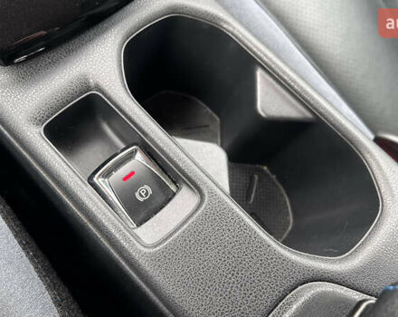 Белый Ниссан Лиф, объемом двигателя 0 л и пробегом 114 тыс. км за 12950 $, фото 22 на Automoto.ua