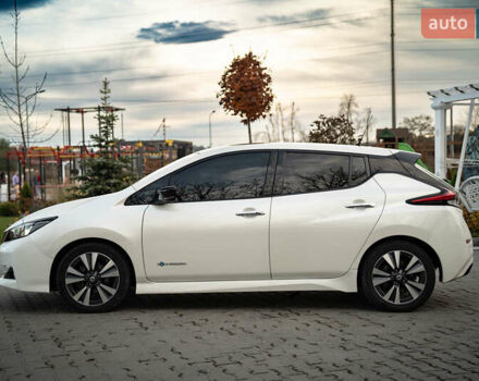 Белый Ниссан Лиф, объемом двигателя 0 л и пробегом 108 тыс. км за 13900 $, фото 7 на Automoto.ua