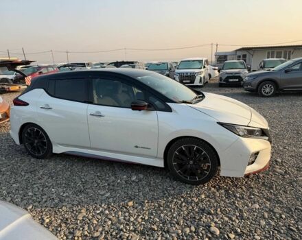 Белый Ниссан Лиф, объемом двигателя 0 л и пробегом 33 тыс. км за 16400 $, фото 6 на Automoto.ua