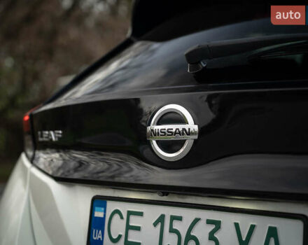 Белый Ниссан Лиф, объемом двигателя 0 л и пробегом 108 тыс. км за 13900 $, фото 18 на Automoto.ua