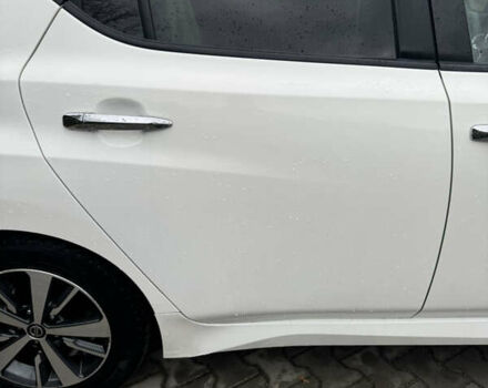 Белый Ниссан Лиф, объемом двигателя 0 л и пробегом 116 тыс. км за 11800 $, фото 36 на Automoto.ua