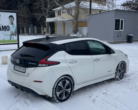 Белый Ниссан Лиф, объемом двигателя 0 л и пробегом 140 тыс. км за 10700 $, фото 8 на Automoto.ua