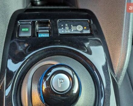 Белый Ниссан Лиф, объемом двигателя 0 л и пробегом 60 тыс. км за 14900 $, фото 41 на Automoto.ua