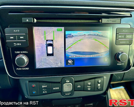 Белый Ниссан Лиф, объемом двигателя 0.13 л и пробегом 44 тыс. км за 12400 $, фото 9 на Automoto.ua