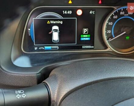 Белый Ниссан Лиф, объемом двигателя 0 л и пробегом 60 тыс. км за 14900 $, фото 30 на Automoto.ua