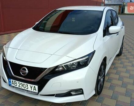 Белый Ниссан Лиф, объемом двигателя 0 л и пробегом 75 тыс. км за 11999 $, фото 3 на Automoto.ua