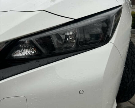 Белый Ниссан Лиф, объемом двигателя 0 л и пробегом 116 тыс. км за 11800 $, фото 26 на Automoto.ua