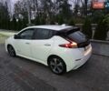 Білий Ніссан Ліф, об'ємом двигуна 0 л та пробігом 90 тис. км за 10000 $, фото 5 на Automoto.ua