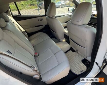 Білий Ніссан Ліф, об'ємом двигуна 40 л та пробігом 102 тис. км за 14500 $, фото 21 на Automoto.ua