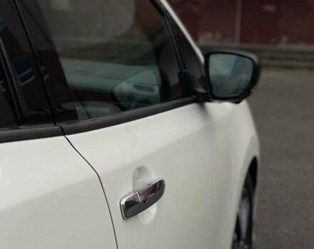 Белый Ниссан Лиф, объемом двигателя 0 л и пробегом 147 тыс. км за 10999 $, фото 8 на Automoto.ua