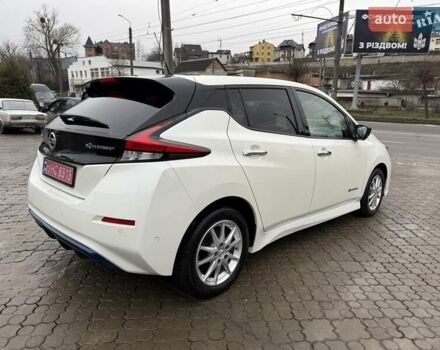 Белый Ниссан Лиф, объемом двигателя 0 л и пробегом 82 тыс. км за 13999 $, фото 63 на Automoto.ua