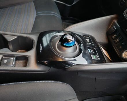 Белый Ниссан Лиф, объемом двигателя 0 л и пробегом 40 тыс. км за 10999 $, фото 17 на Automoto.ua