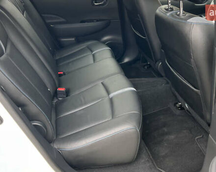 Белый Ниссан Лиф, объемом двигателя 0 л и пробегом 114 тыс. км за 12950 $, фото 16 на Automoto.ua