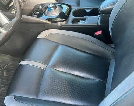 Белый Ниссан Лиф, объемом двигателя 0 л и пробегом 94 тыс. км за 13000 $, фото 3 на Automoto.ua