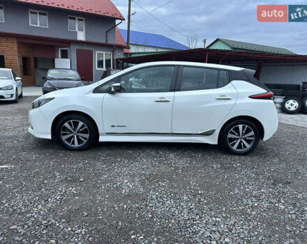 Білий Ніссан Ліф, об'ємом двигуна 0 л та пробігом 181 тис. км за 9800 $, фото 3 на Automoto.ua