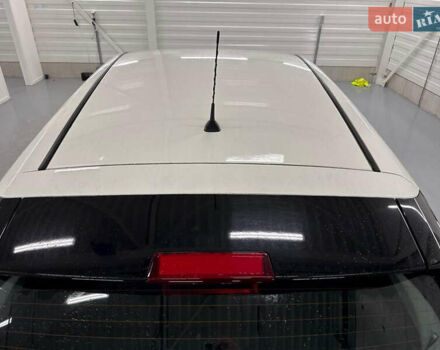 Білий Ніссан Ліф, об'ємом двигуна 0 л та пробігом 51 тис. км за 12000 $, фото 9 на Automoto.ua