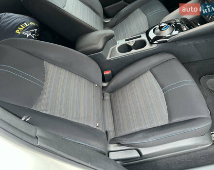 Белый Ниссан Лиф, объемом двигателя 0 л и пробегом 96 тыс. км за 13500 $, фото 11 на Automoto.ua