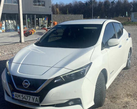 Белый Ниссан Лиф, объемом двигателя 0 л и пробегом 130 тыс. км за 12000 $, фото 1 на Automoto.ua