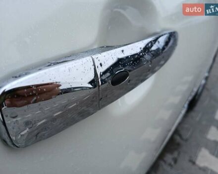 Белый Ниссан Лиф, объемом двигателя 0 л и пробегом 135 тыс. км за 12799 $, фото 28 на Automoto.ua