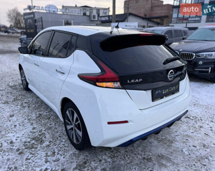 Белый Ниссан Лиф, объемом двигателя 0 л и пробегом 50 тыс. км за 11450 $, фото 10 на Automoto.ua