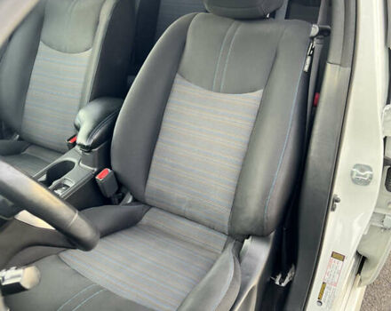 Білий Ніссан Ліф, об'ємом двигуна 0 л та пробігом 58 тис. км за 13499 $, фото 12 на Automoto.ua