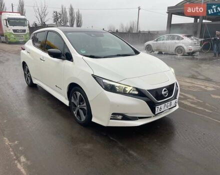 Белый Ниссан Лиф, объемом двигателя 0 л и пробегом 108 тыс. км за 12700 $, фото 6 на Automoto.ua