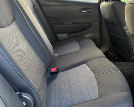 Білий Ніссан Ліф, об'ємом двигуна 0 л та пробігом 67 тис. км за 11500 $, фото 34 на Automoto.ua