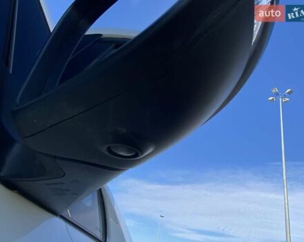 Белый Ниссан Лиф, объемом двигателя 0 л и пробегом 140 тыс. км за 12800 $, фото 13 на Automoto.ua