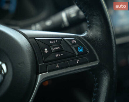 Белый Ниссан Лиф, объемом двигателя 0 л и пробегом 108 тыс. км за 13900 $, фото 45 на Automoto.ua