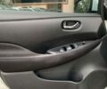 Білий Ніссан Ліф, об'ємом двигуна 40 л та пробігом 80 тис. км за 12800 $, фото 6 на Automoto.ua