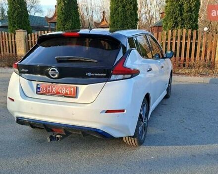 Белый Ниссан Лиф, объемом двигателя 0 л и пробегом 114 тыс. км за 12950 $, фото 9 на Automoto.ua