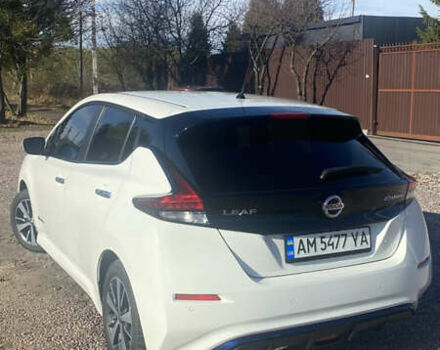 Белый Ниссан Лиф, объемом двигателя 0 л и пробегом 130 тыс. км за 12000 $, фото 2 на Automoto.ua