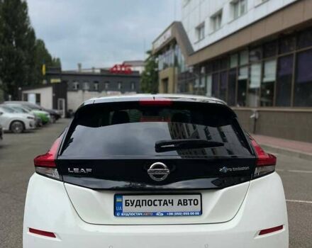 Белый Ниссан Лиф, объемом двигателя 0 л и пробегом 83 тыс. км за 12799 $, фото 14 на Automoto.ua