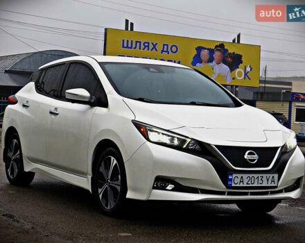 Білий Ніссан Ліф, об'ємом двигуна 0 л та пробігом 53 тис. км за 16800 $, фото 1 на Automoto.ua