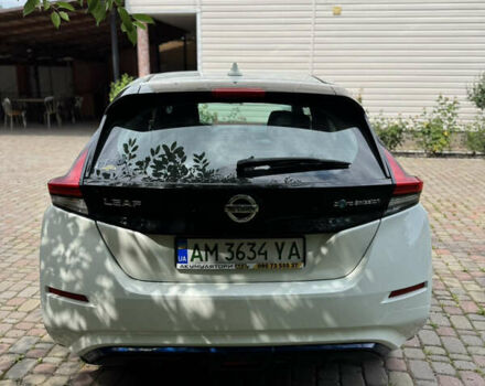 Белый Ниссан Лиф, объемом двигателя 0 л и пробегом 96 тыс. км за 14000 $, фото 3 на Automoto.ua